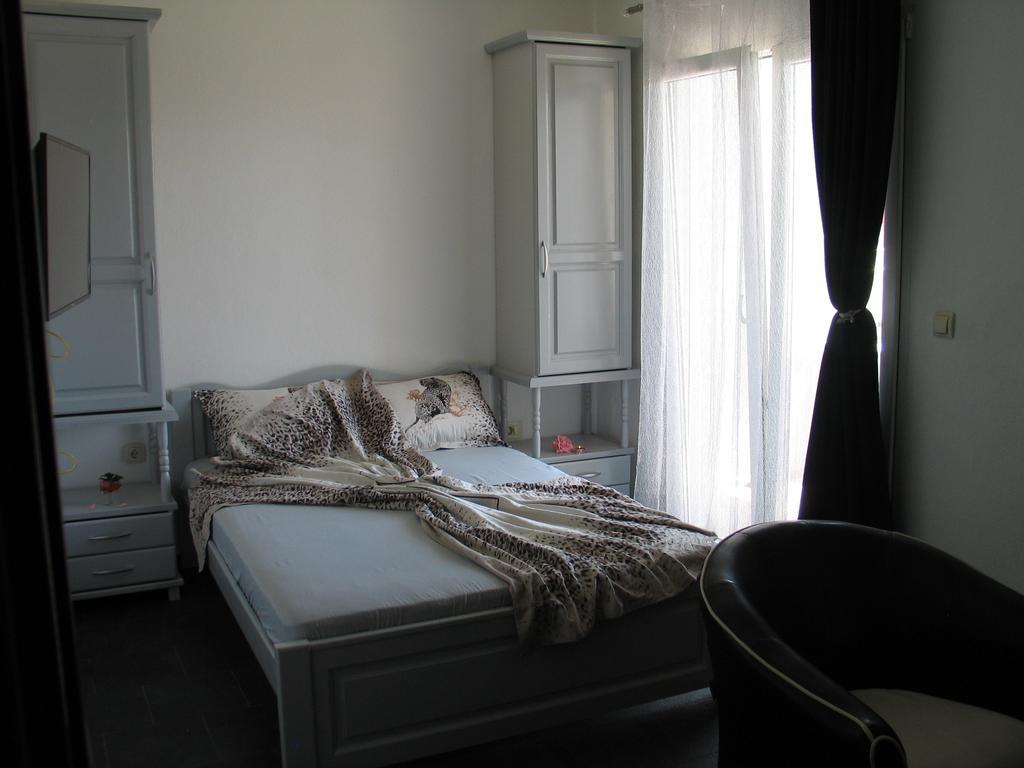 Guest House Dena 多布拉沃达 客房 照片
