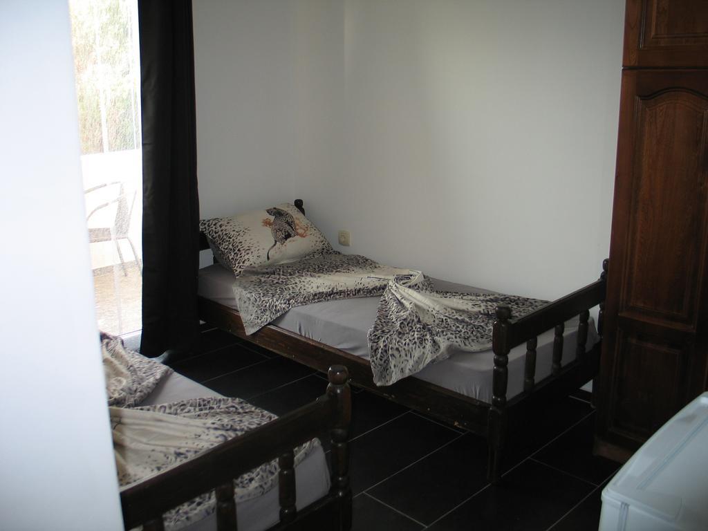 Guest House Dena 多布拉沃达 客房 照片