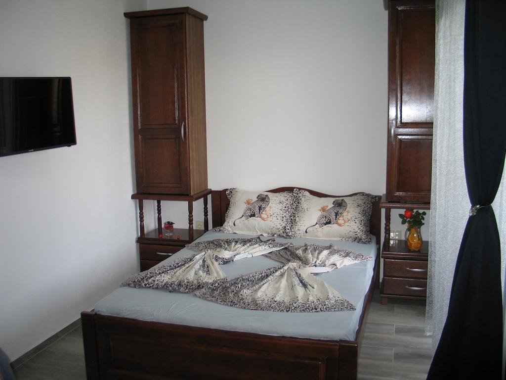 Guest House Dena 多布拉沃达 客房 照片